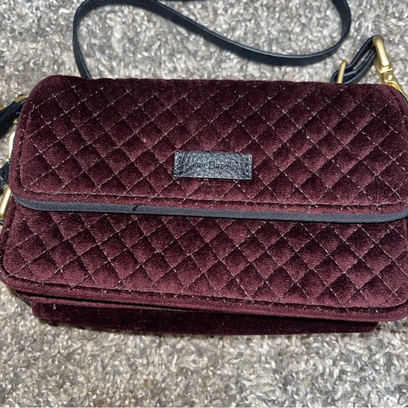 Vera Bradley All In One Burgundy Maroon Quilted Velvet Cross Body Bag - Picture 2 of 12